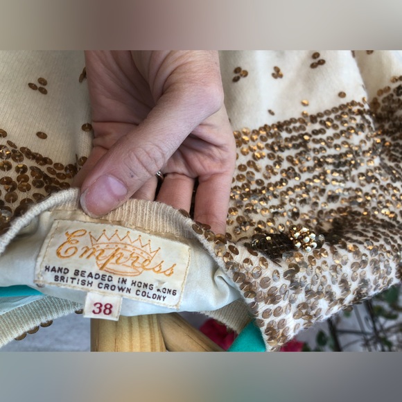 Vintage 1950s beaded and sequin cardigan - Picture 9 of 14